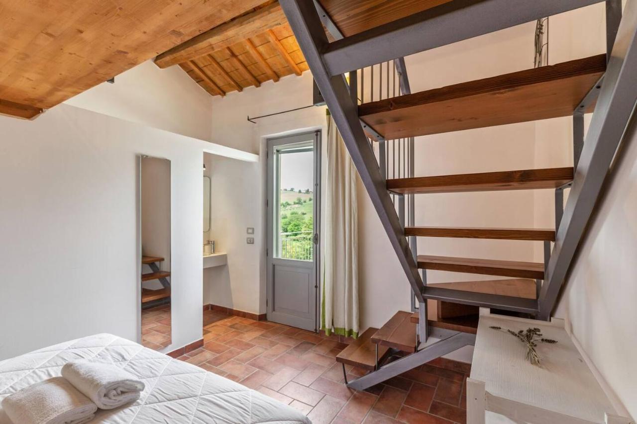 Grande Villa Storica Per Vacanze Con Giardino Privato E Piscina Ostra Dış mekan fotoğraf
