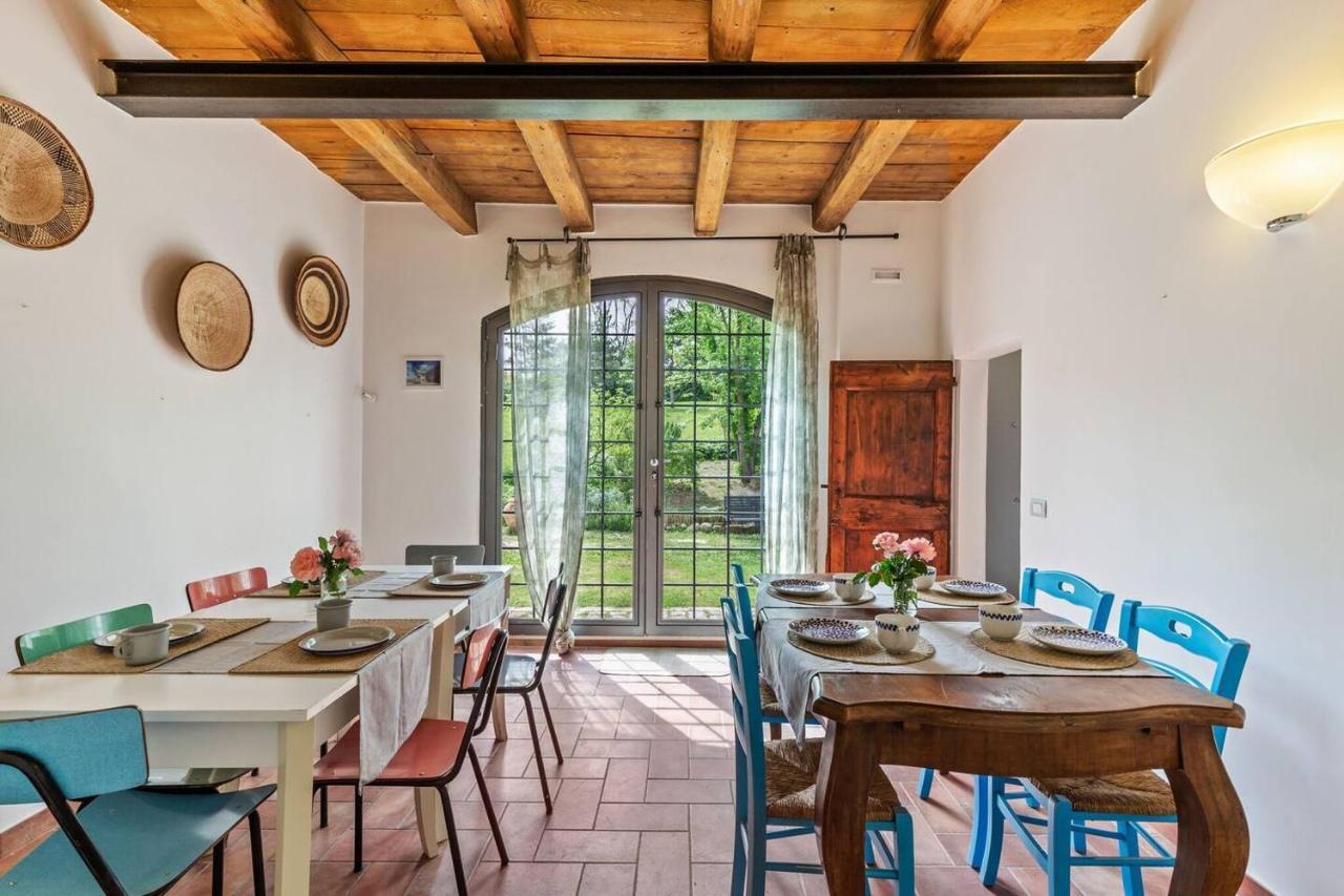 Grande Villa Storica Per Vacanze Con Giardino Privato E Piscina Ostra Dış mekan fotoğraf