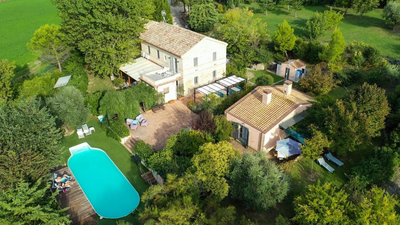 Grande Villa Storica Per Vacanze Con Giardino Privato E Piscina Ostra Dış mekan fotoğraf