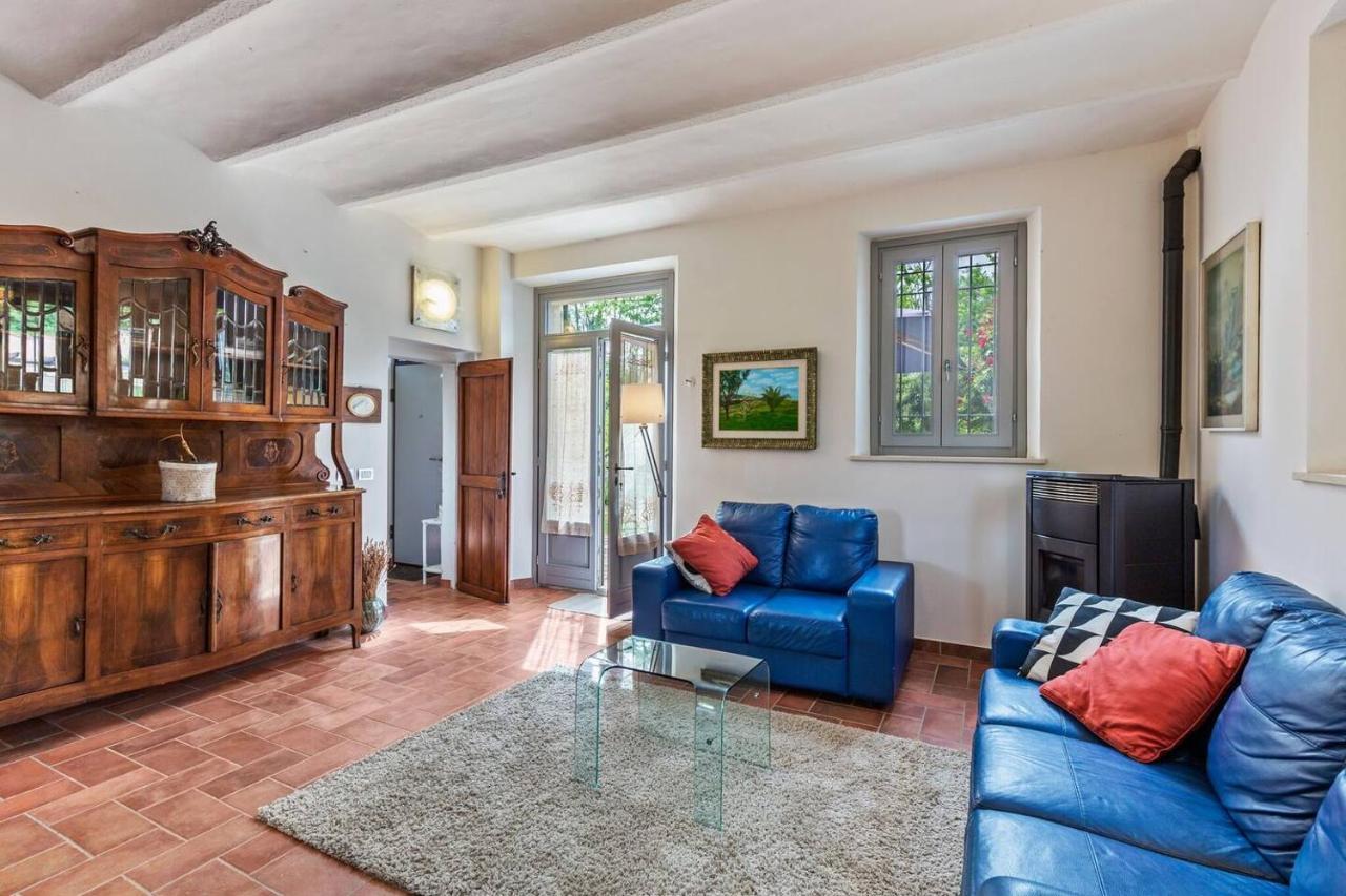 Grande Villa Storica Per Vacanze Con Giardino Privato E Piscina Ostra Dış mekan fotoğraf