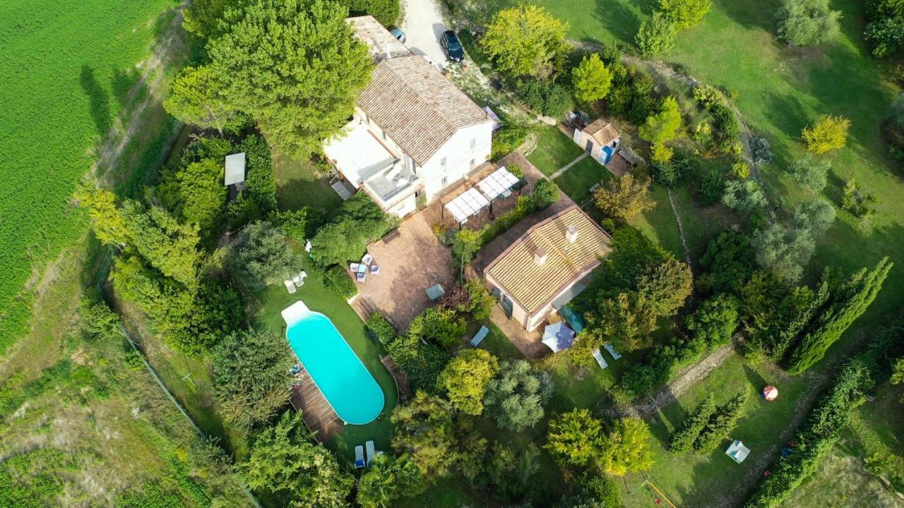 Grande Villa Storica Per Vacanze Con Giardino Privato E Piscina Ostra Dış mekan fotoğraf