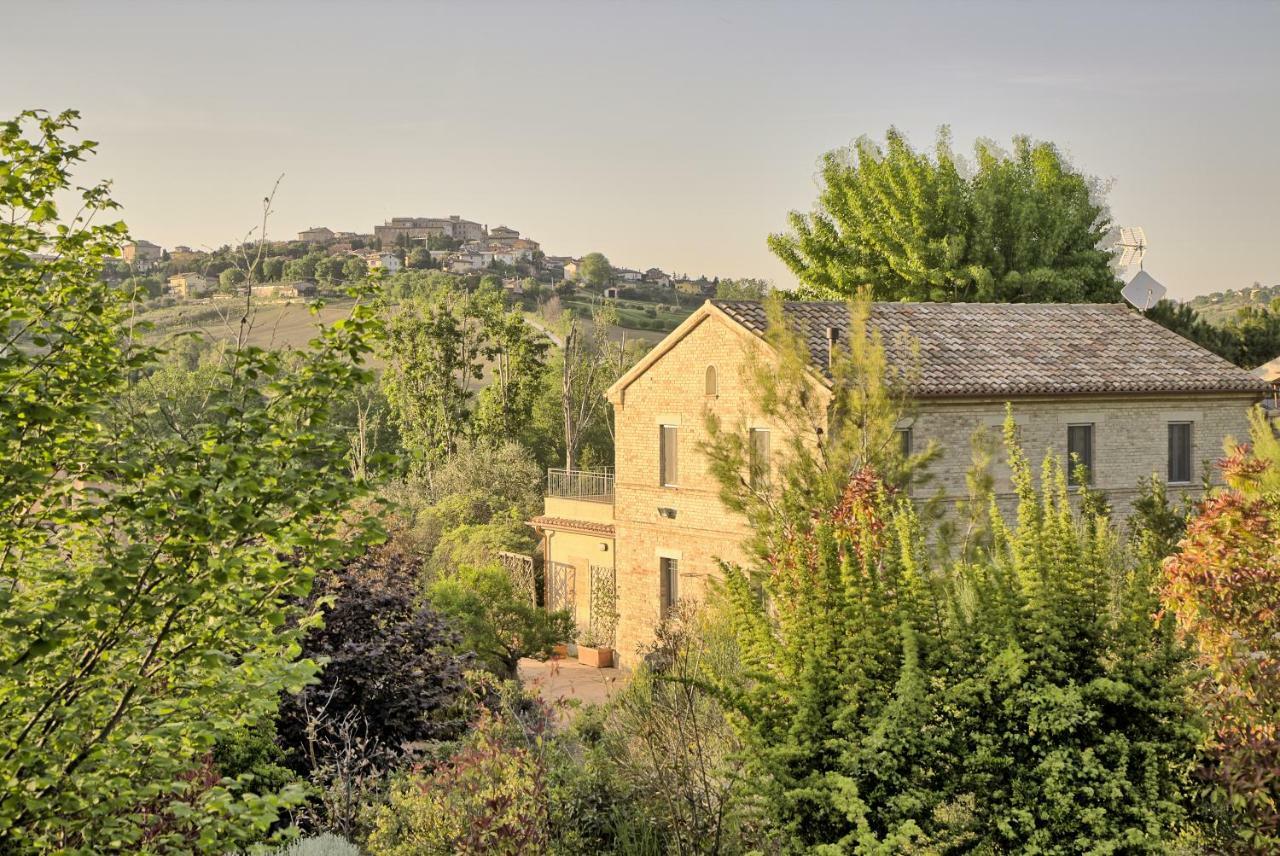 Grande Villa Storica Per Vacanze Con Giardino Privato E Piscina Ostra Dış mekan fotoğraf