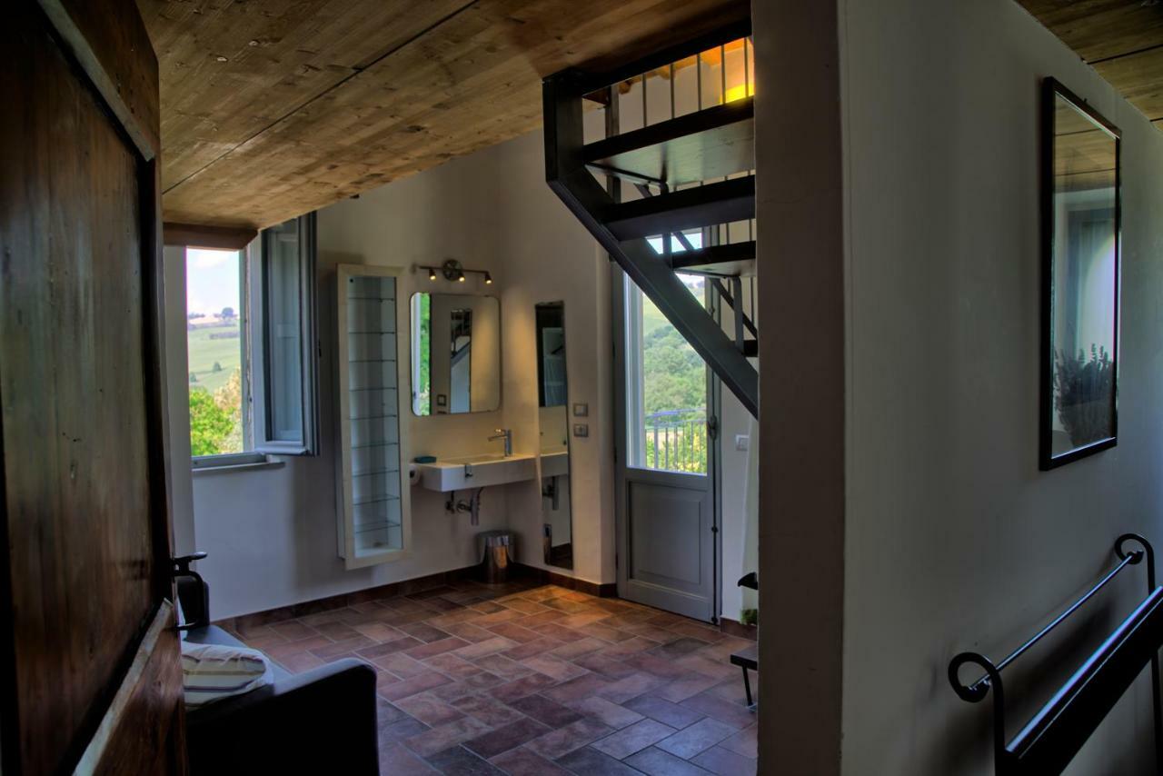 Grande Villa Storica Per Vacanze Con Giardino Privato E Piscina Ostra Dış mekan fotoğraf