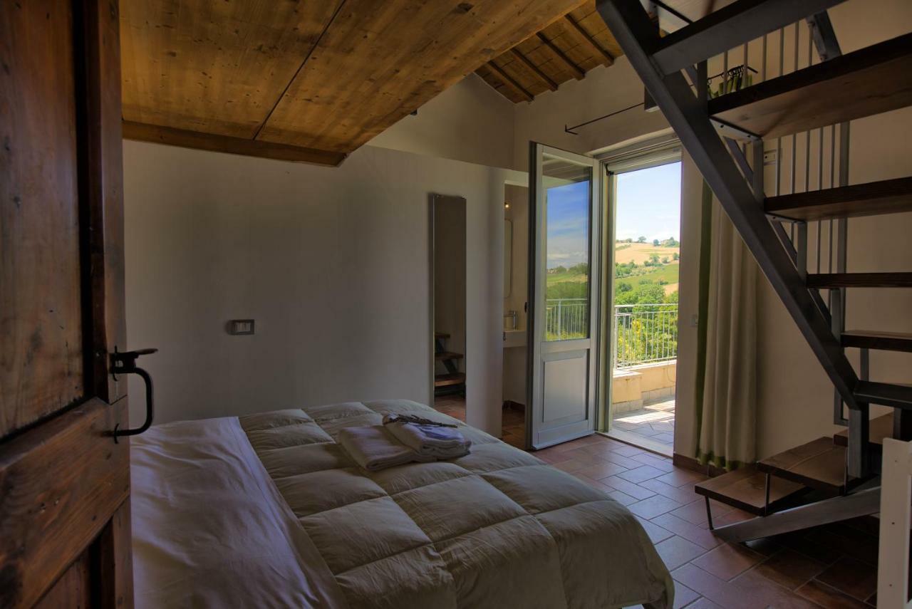 Grande Villa Storica Per Vacanze Con Giardino Privato E Piscina Ostra Dış mekan fotoğraf